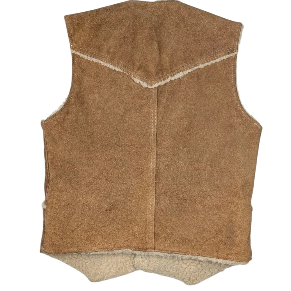 Vintage Miller Stockman Fine Western Apparel cowhide suede snap up vest. Small